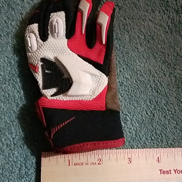 Youth Thor MX gloves - Picture 7 of 7